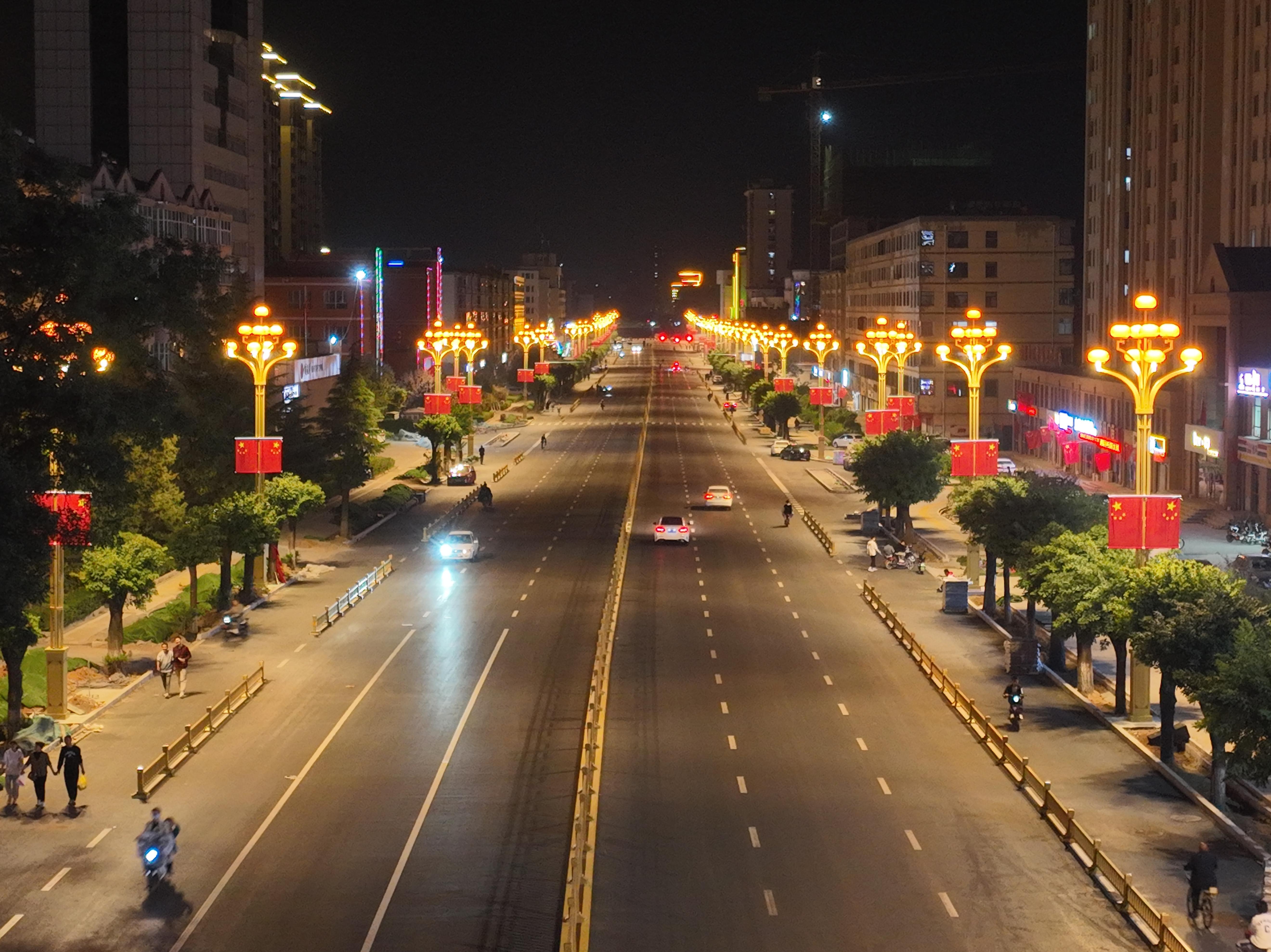 升级成功！中华大街主体完工，，，，，，实现全线通车