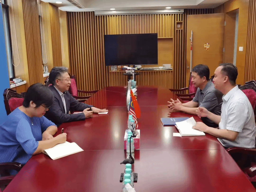 山西建投国际冰球突破集团赴马来西亚和柬埔寨开展商务活动